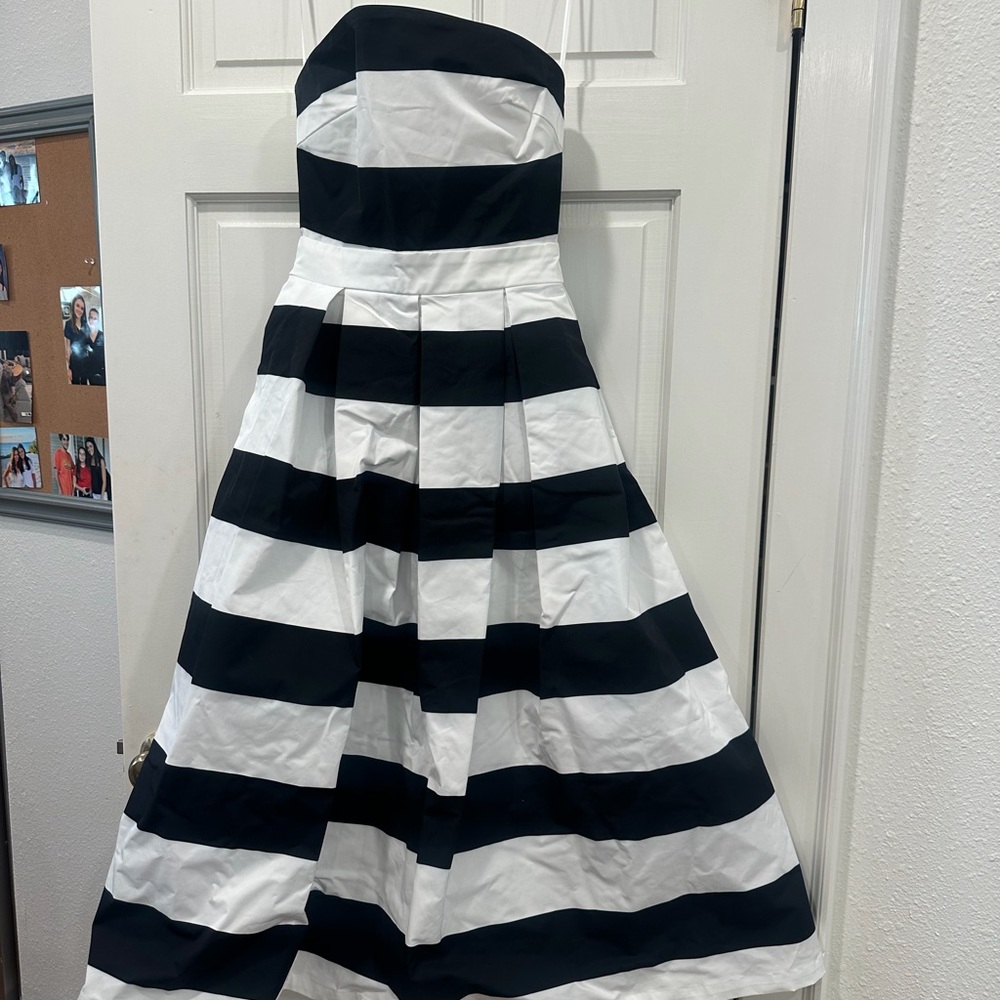 Flying Tomato Black and White Dress